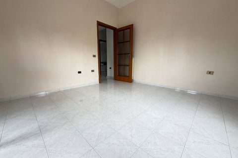 Apartament a Caserta, Caserta, Caserta - € 650/mes | Ref: 5F10 - foto 23