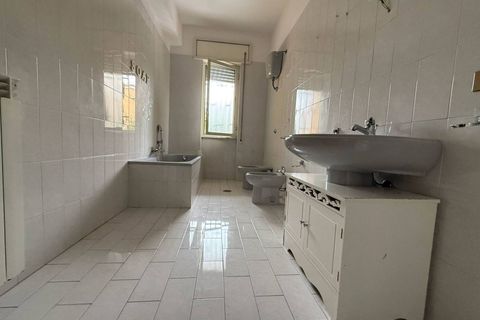 Apartament a Caserta, Caserta, Caserta - € 650/mes | Ref: 5F10 - foto 28