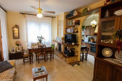 Wohnung in Chiusi, Siena, Chiusi - € 144.000 | Ref: AP932 - Foto 5
