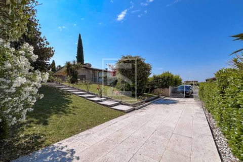 Villa i Lazise, Verona, Lazise - € 649.000 | Ref: 33091003-179 - foto 36