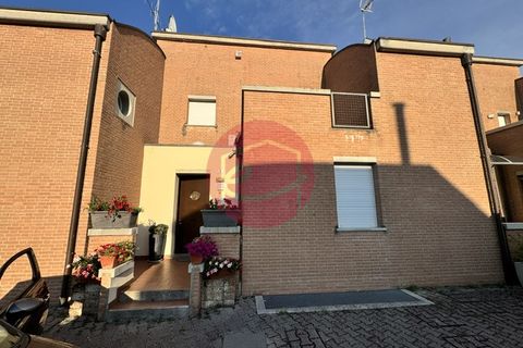 Casa adosada en Santarcangelo Di Romagna, Rimini, Santarcangelo Di Romagna - € 435.000 | Ref: S-V1-012 - photo 2