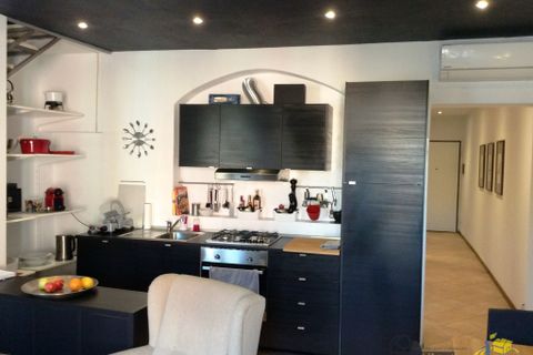 Wohnung in Parma, Parma, Parma - € 870/Monat | Ref: IM6353 - Foto 2