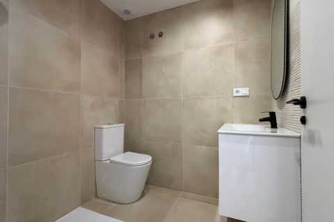 Villa a Finestrat, Alicante, Finestrat - € 2.700/mes | Ref: ALQF100/6084 - foto 14
