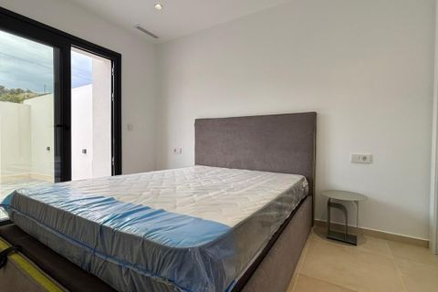 Villa a Finestrat, Alicante, Finestrat - € 2.700/mes | Ref: ALQF100/6084 - foto 18