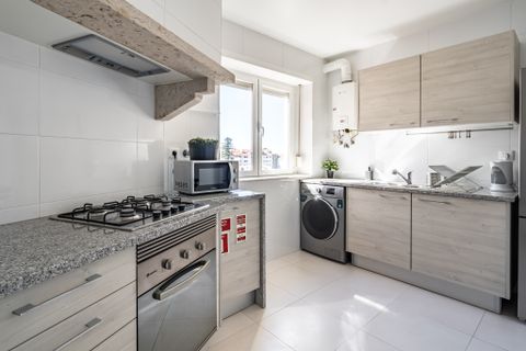 Apartament a Lisbon, Lisbon, Lisbon - € 1.800/mes | Ref: PenhaFrança47 - foto 15