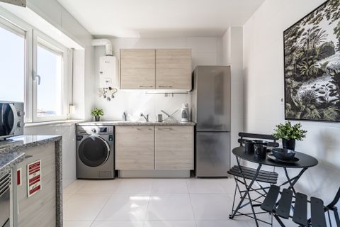 Apartament a Lisbon, Lisbon, Lisbon - € 1.800/mes | Ref: PenhaFrança47 - foto 16
