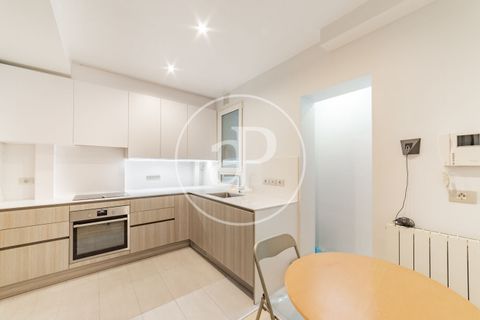 Apartament a Madrid, Madrid, Madrid - € 3.300/mes | Ref: AM2607021 - foto 15