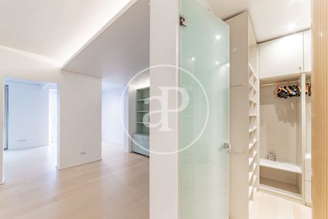 Apartament a Madrid, Madrid, Madrid - € 3.300/mes | Ref: AM2607021 - foto 23