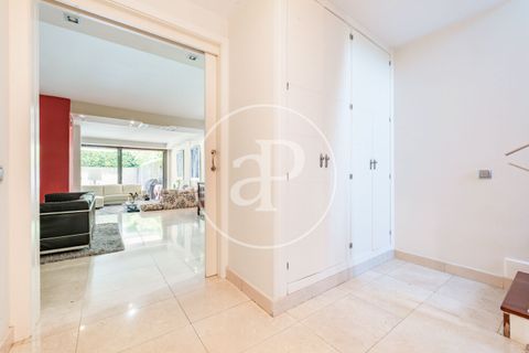Villa i La Moraleja, Madrid, La Moraleja - € 2.250.000 | Ref: VMN2607006 - foto 6