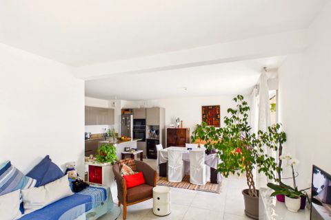 Villa i Aix-en-Provence, Bouches-du-Rhone, Aix-en-Provence - € 890.000 | Ref: BVI86264 - foto 9