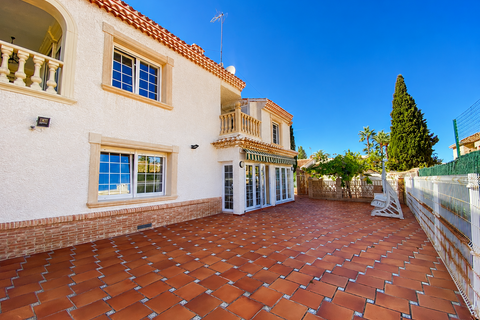 Villa i Cabo Roig, Alicante, Cabo Roig - € 1.490.000 | Ref: SVM751032 - foto 23