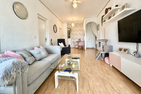 Lejlighed i Cabo Roig, Alicante, Cabo Roig - € 159.900 | Ref: MLSC5436987 - foto 2
