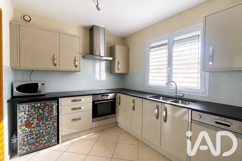 Villa a Chatou, Yvelines, Chatou - € 690.000 | Ref: 55460 - foto 2