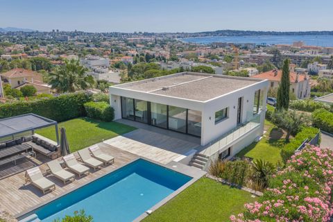 Villa a Vallauris, Alpes-Maritimes, Vallauris - € 3.350.000 | Ref: HH-16231400 - foto 15