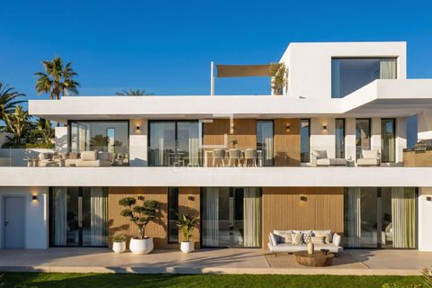 Villa i Calpe, Alicante, Calpe - € 1 345 000 | Ref: ALT71660 - foto 2