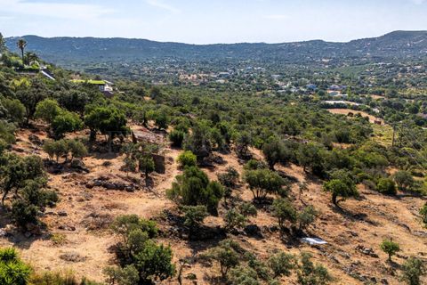 Helårsgrund i Loule, Faro, Loule - € 595.000 | Ref: FC660GTW - foto 1
