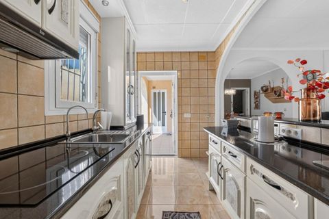Villa a Torrevieja, Alicante, Torrevieja - € 359.000 | Ref: 200-4896 - foto 11