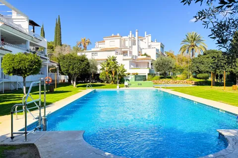 Lejlighed i Marbella, Malaga - foto 1