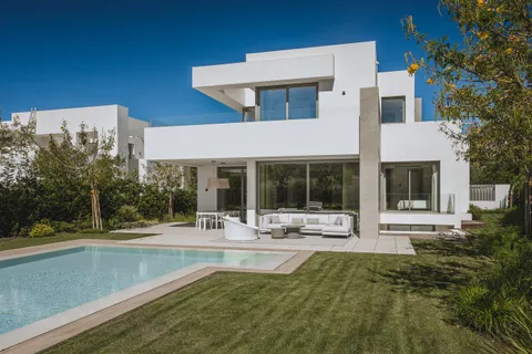 Villa i Estepona, Malaga - foto 1