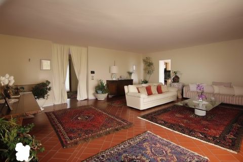 Villa en Baone, Padua, Baone - € 900.000 | Ref: V003256 - photo 12