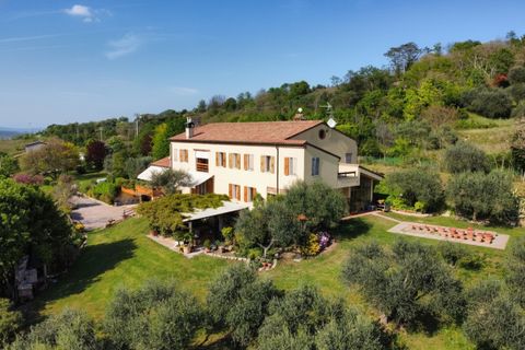 Villa en Baone, Padua, Baone - € 900.000 | Ref: V003256 - photo 1