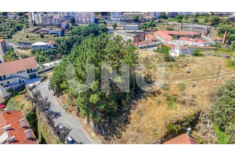 Helårsgrund i Covilha, Castelo Branco, Covilha - € 187.500 | Ref: UNU.i.2230.12348 - foto 1