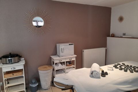 L'establiment comercial a Aubenas, Ardeche, Aubenas - € 3.336/mes | Ref: LES_TAVELLES - foto 2