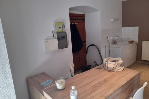L'establiment comercial a Aubenas, Ardeche, Aubenas - € 3.336/mes | Ref: LES_TAVELLES - foto 6