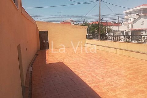 Reihenhaus in Alcabideche, Lisbon, Alcabideche - € 600.000 | Ref: LVC_6430 - Foto 4