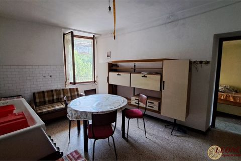 Villa i Filattiera, Massa and Carrara, Filattiera - € 40.000 | Ref: A301 - foto 7