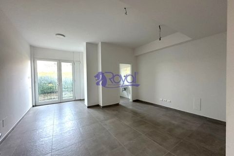 L'establiment comercial a Canegrate, Milan, Canegrate - € 180.000 | Ref: CN- CM01 - foto 7