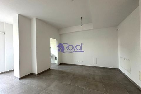 L'establiment comercial a Canegrate, Milan, Canegrate - € 180.000 | Ref: CN- CM01 - foto 8