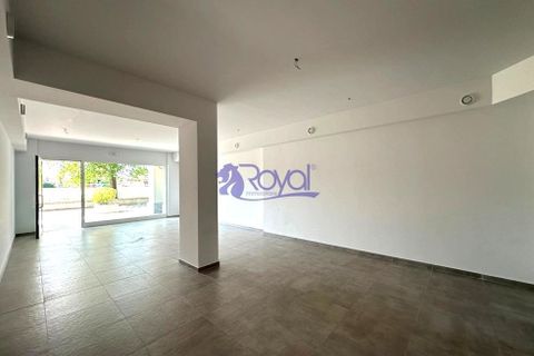 L'establiment comercial a Canegrate, Milan, Canegrate - € 180.000 | Ref: CN- CM01 - foto 15