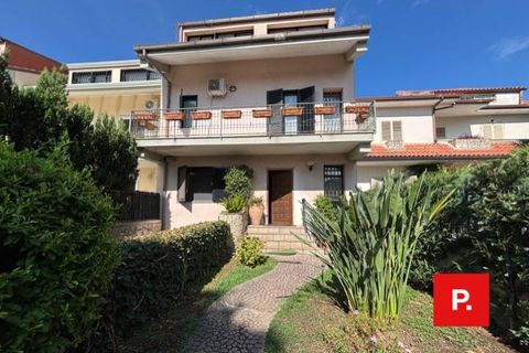 Rækkehus i Caserta, Caserta, Caserta - € 380.000 | Ref: kA9504 - foto 1
