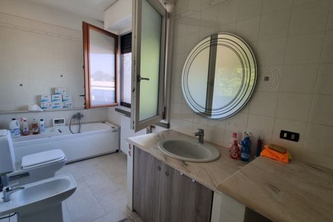 Lejlighed i Correggio, Reggio Emilia, Correggio - € 230.000 | Ref: CG104 - foto 9