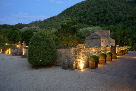 Herregård i Cortona, Arezzo, Cortona - € 8 750 000 | Ref: CBI134-2230-291 - foto 50