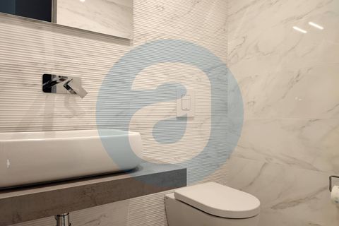Apartment in Bari, Bari, Bari - € 1,200/month | Ref: Garruba_Locazione_Liberty_Palace - photo 9