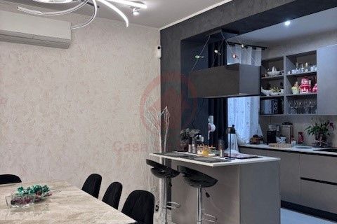 Villa i Fosso, Venice, Fosso - € 280.000 | Ref: P275 - foto 1