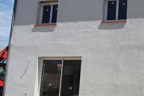 Duplex in Claira, Pyrenees-Orientales, Claira - € 835/month | Ref: LocA1-AD - photo 1