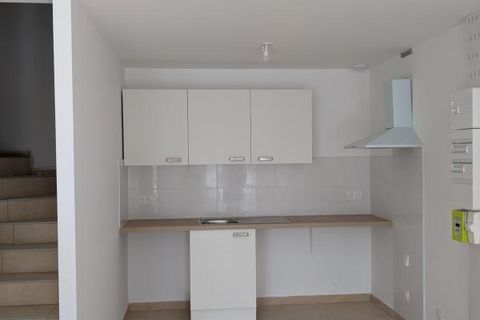 Duplex in Claira, Pyrenees-Orientales, Claira - € 835/month | Ref: LocA1-AD - photo 2