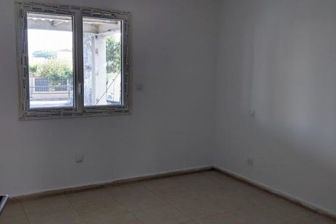 Duplex in Claira, Pyrenees-Orientales, Claira - € 835/month | Ref: LocA1-AD - photo 4