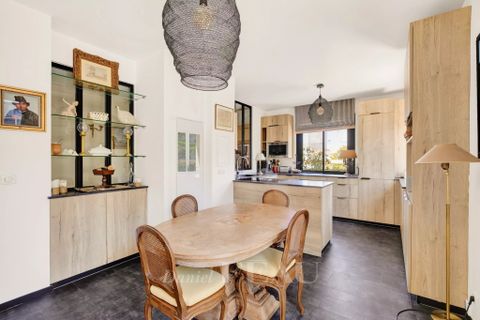 Wohnung in Saint-Cloud, Hauts-de-Seine, Saint-Cloud - € 1.050.000 | Ref: 85063146 - Foto 3
