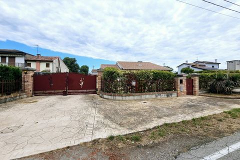 Villa i Borgo Veneto, Padua, Borgo Veneto - € 215.000 | Ref: CS 905 - foto 8