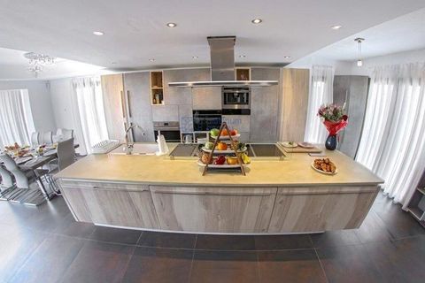Haus in Chayofa, Tenerife, Chayofa - € 990.000 | Ref: 1929 - Foto 11