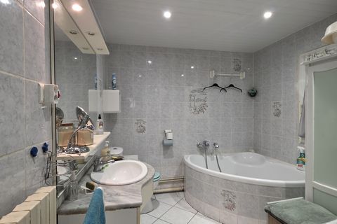 Villa a Lourdes, Hautes-Pyrenees, Lourdes - € 219.000 | Ref: 39745 - foto 7