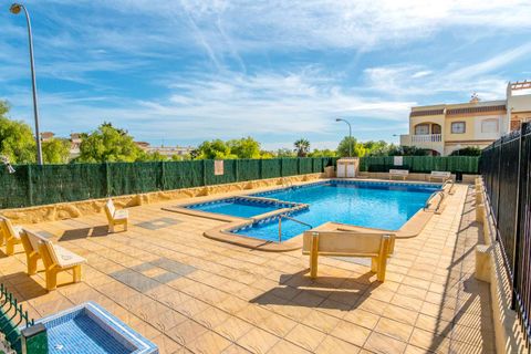 Villa i Orihuela, Alicante, Orihuela - € 179.900 | Ref: B-3532 - foto 24