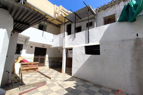 Villa i Motril, Granada, Motril - € 213.000 | Ref: LM880 - foto 1