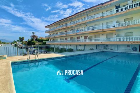 Appartement - Empuriabrava, Gerona - photo 1