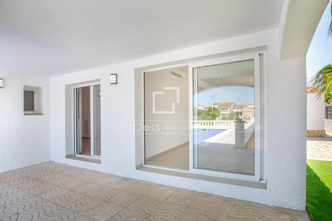 Villa i Empuriabrava, Gerona, Empuriabrava - € 995.000 | Ref: CBR70603 - foto 8