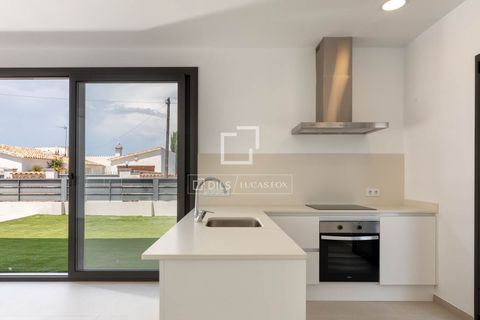 Villa i Empuriabrava, Gerona, Empuriabrava - € 739.000 | Ref: CBR70608 - foto 10